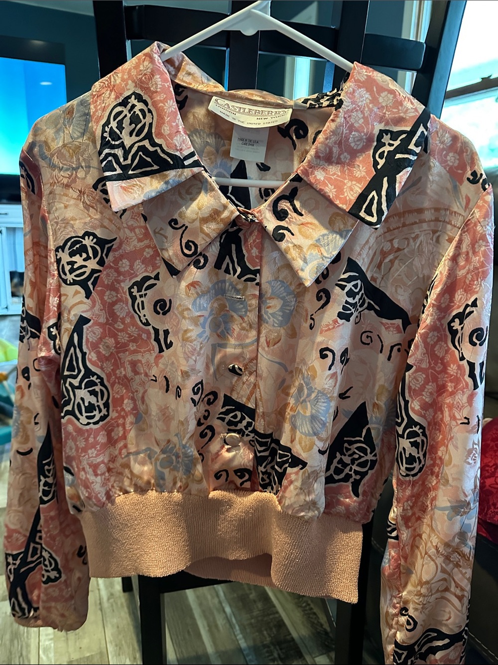 Castleburne Pink Floral-Print Cropped Button Blouse